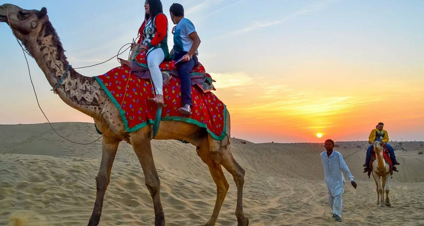 Jaisalmer Desert Escape – Royal Experience
