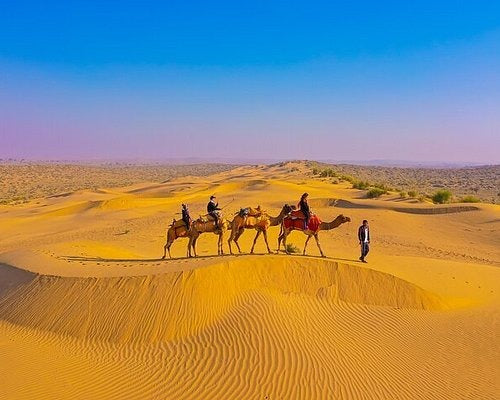 Jaisalmer Desert Escape – Royal Experience