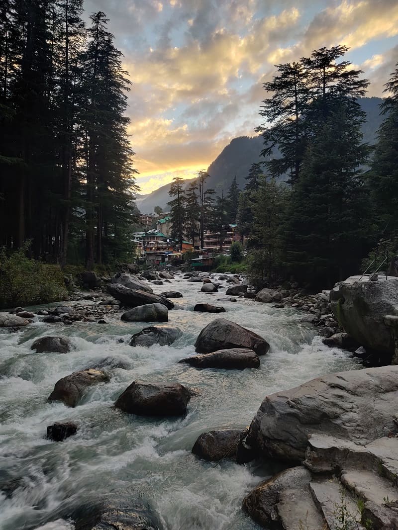 Manali Adventure Trip – Snow, Mountains & Memories